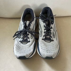 Brooks running shoes